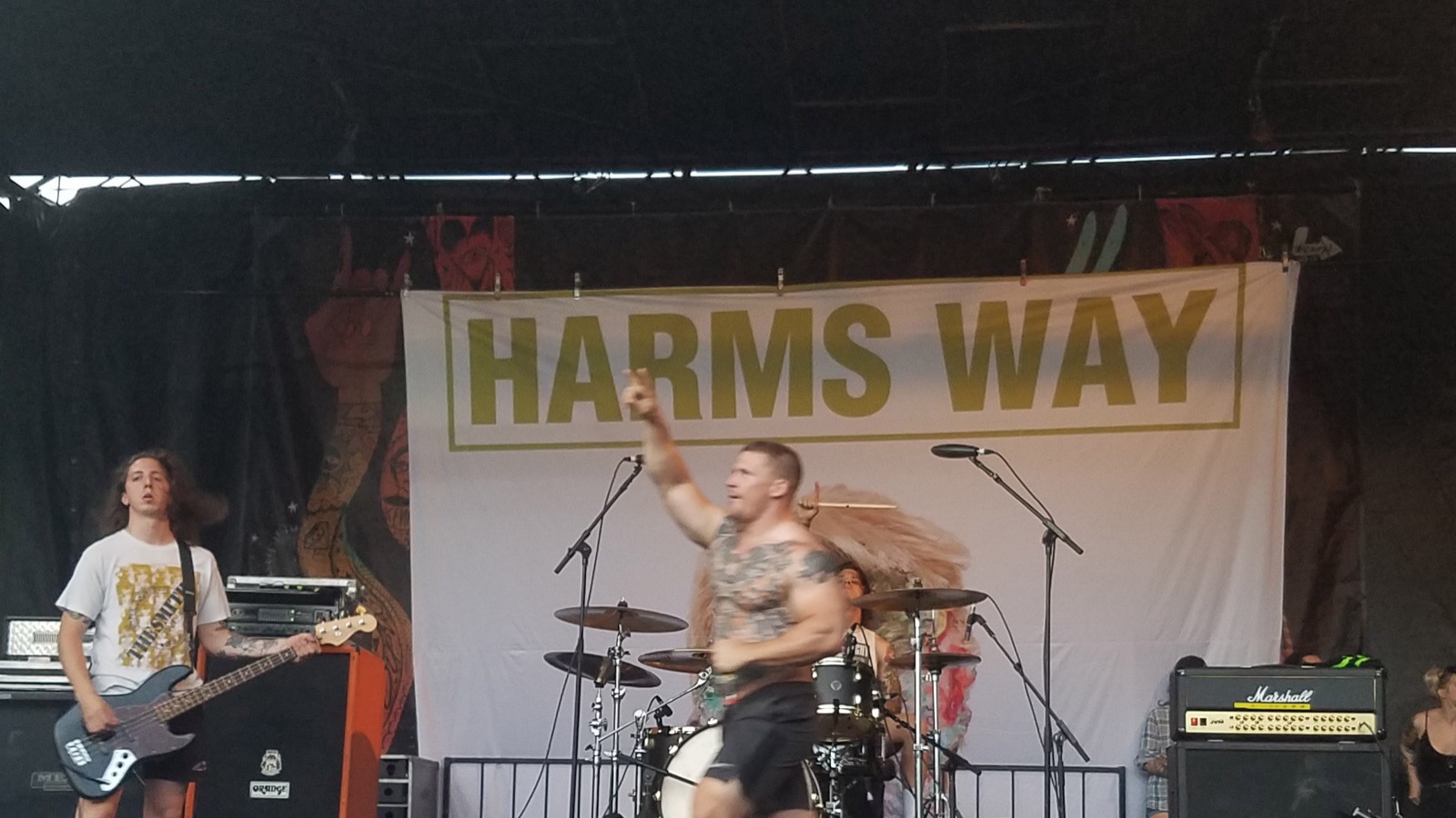 Harm's Way performing live — the Chicago metallic hardcore band that Bo Lueders helped found in 2006